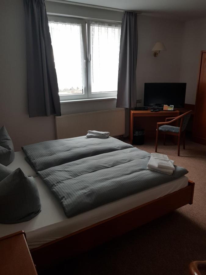 Hotel Zur Altstadt Calbe Eksteriør billede