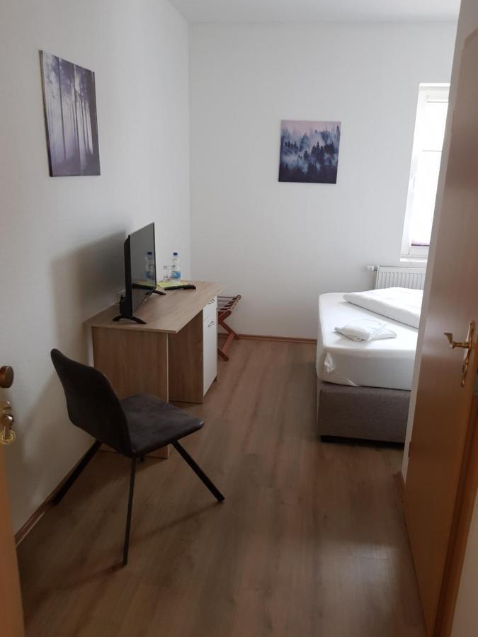 Hotel Zur Altstadt Calbe Eksteriør billede
