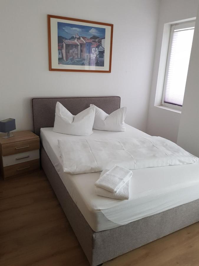 Hotel Zur Altstadt Calbe Eksteriør billede